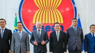 Lula quer Brasil na associação de países asiáticos