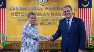 Brasil retoma exportações de carne de frango para a Malásia Brasil retoma exportações de carne de frango para a Malásia