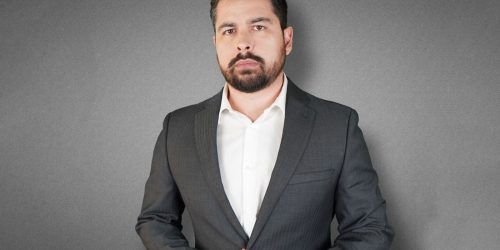 Imagem referente a Moraes assina carta para intimar Paulo Figueiredo nos Estados Unidos