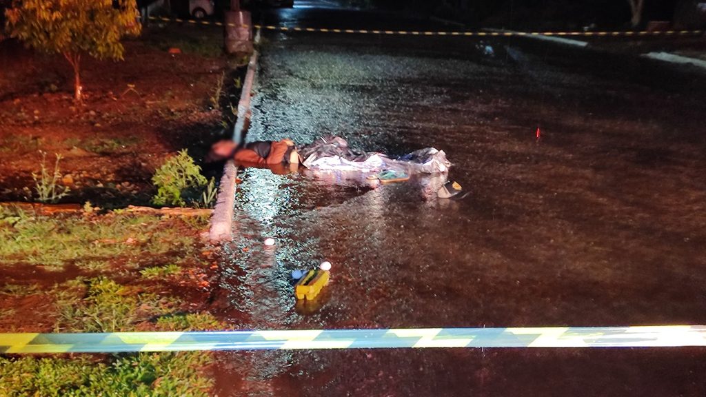 Homem é morto a tiros na Vila Operária em Santa Tereza do Oeste Homem é morto a tiros na Vila Operária em Santa Tereza do Oeste