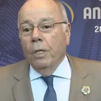 Reuniões para suspender tarifaço começam ainda hoje, diz Mauro Vieira Imagem referente a Reuniões para suspender tarifaço começam ainda hoje, diz Mauro Vieira