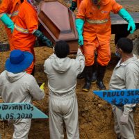 Sociedade civil busca reparação e amparo para órfãos da covid-19 Imagem referente a Sociedade civil busca reparação e amparo para órfãos da covid-19