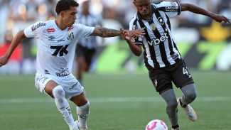 Botafogo fica duas vezes à frente, mas cede empate ao Santos no Rio Botafogo fica duas vezes à frente, mas cede empate ao Santos no Rio
