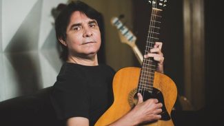 Cantor Lô Borges tem quadro estável após passar por traqueostomia Cantor Lô Borges tem quadro estável após passar por traqueostomia