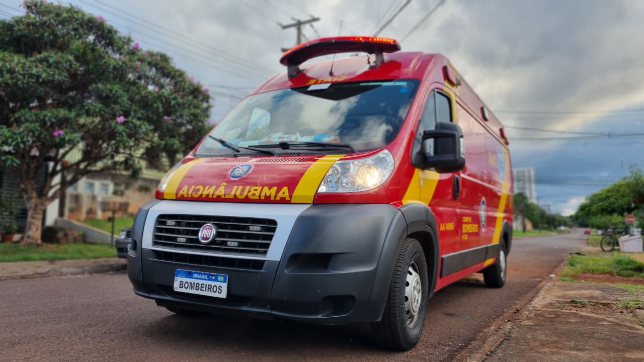 Idosa sofre queda em casa e vai parar no HU com ferimento no ombro