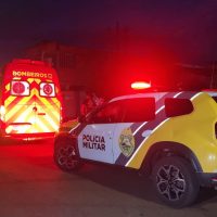 Imagem referente a Homem é agredido em via pública no Bairro Santa Cruz; Agressor é contido por populares