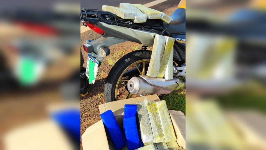 Motociclista é preso com mais de 30 quilos na PR-364, em Terra Roxa Motociclista é preso com mais de 30 quilos na PR-364, em Terra Roxa