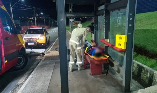 Ciclista é perseguido e atropelado, suspeito de furto de fios no bairro Floresta Imagem referente a Ciclista é perseguido e atropelado, suspeito de furto de fios no bairro Floresta