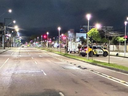 Homem invade agência, desafia PM e acaba morto a tiros no PR