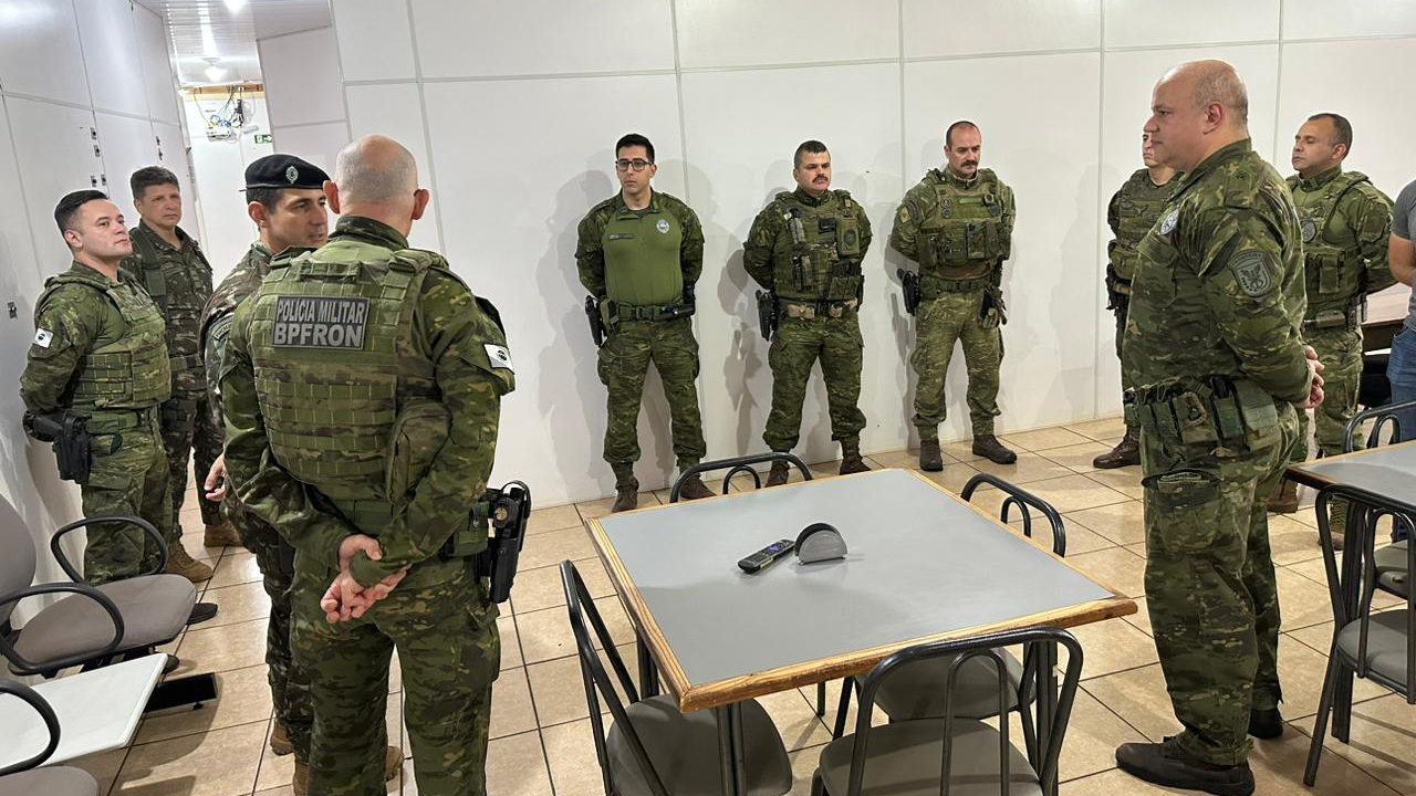 BPFRON recebe visita de inspeção do Comando do 33º Batalhão de Infantaria Mecanizado de Cascavel BPFRON recebe visita de inspeção do Comando do 33º Batalhão de Infantaria Mecanizado de Cascavel