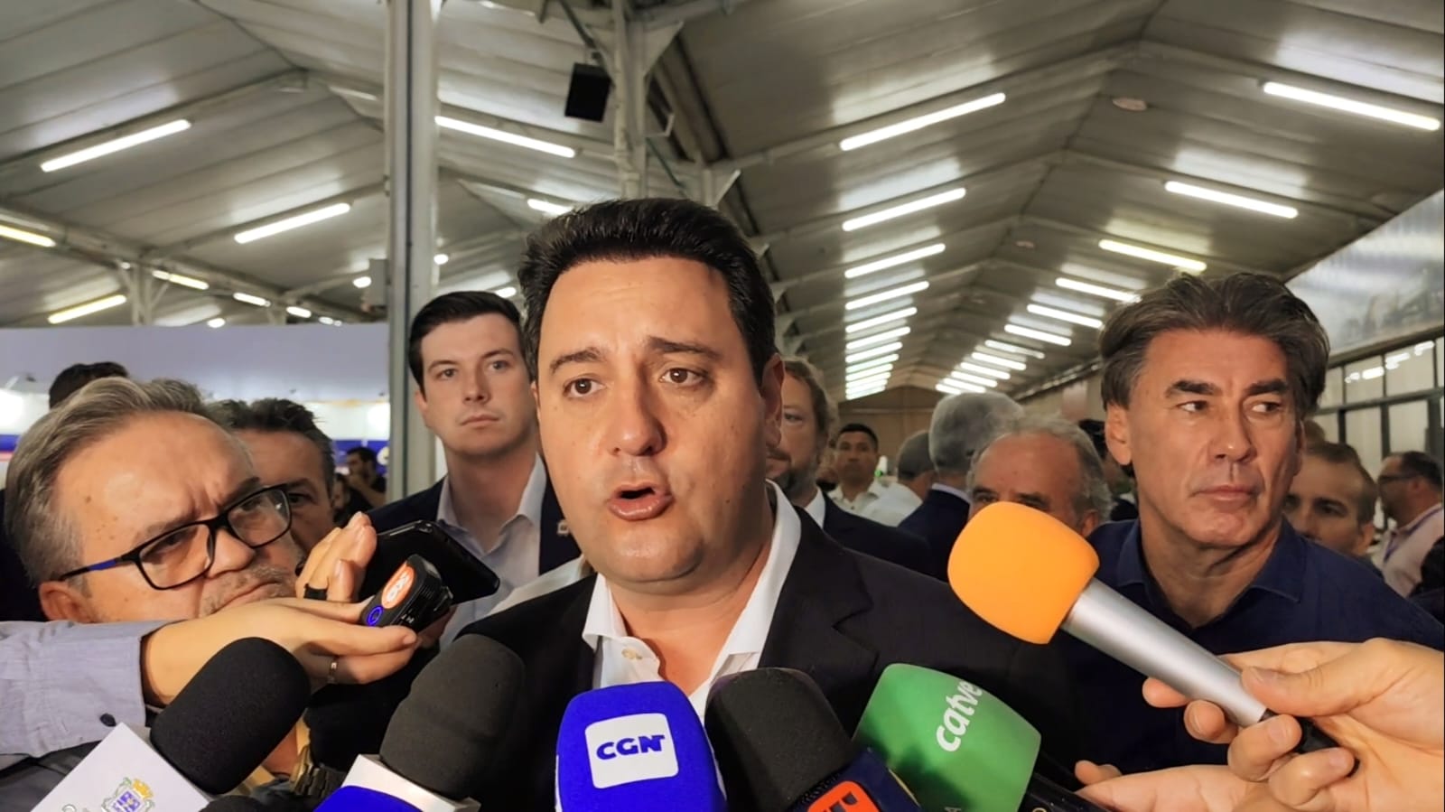 Governador fala sobre soluções para acabar com falta de energia no interior de Cascavel Governador fala sobre soluções para acabar com falta de energia no interior de Cascavel