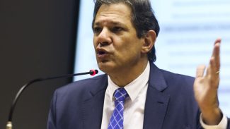 Medidas de corte de gastos serão inseridas em novo projeto, diz Haddad Medidas de corte de gastos serão inseridas em novo projeto, diz Haddad