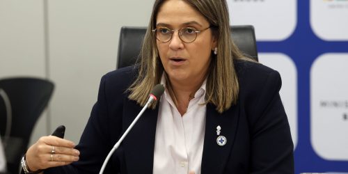 Mulheres do CadÚnico terão acesso mais rápido a absorventes pelo SUS Imagem referente a Mulheres do CadÚnico terão acesso mais rápido a absorventes pelo SUS