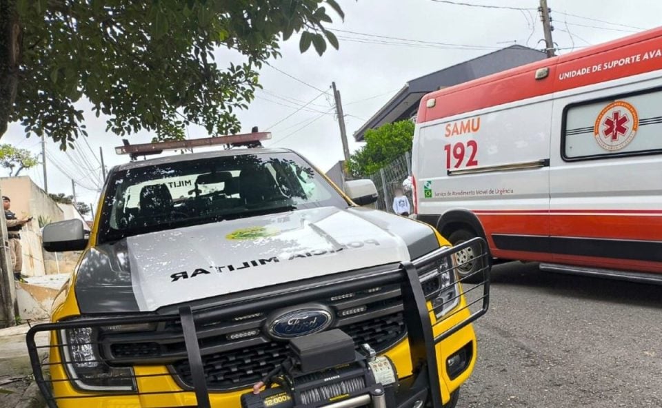 Idosa de 90 anos é encontrada morta após filho sair 'surtado' do imóvel Idosa de 90 anos é encontrada morta após filho sair 'surtado' do imóvel