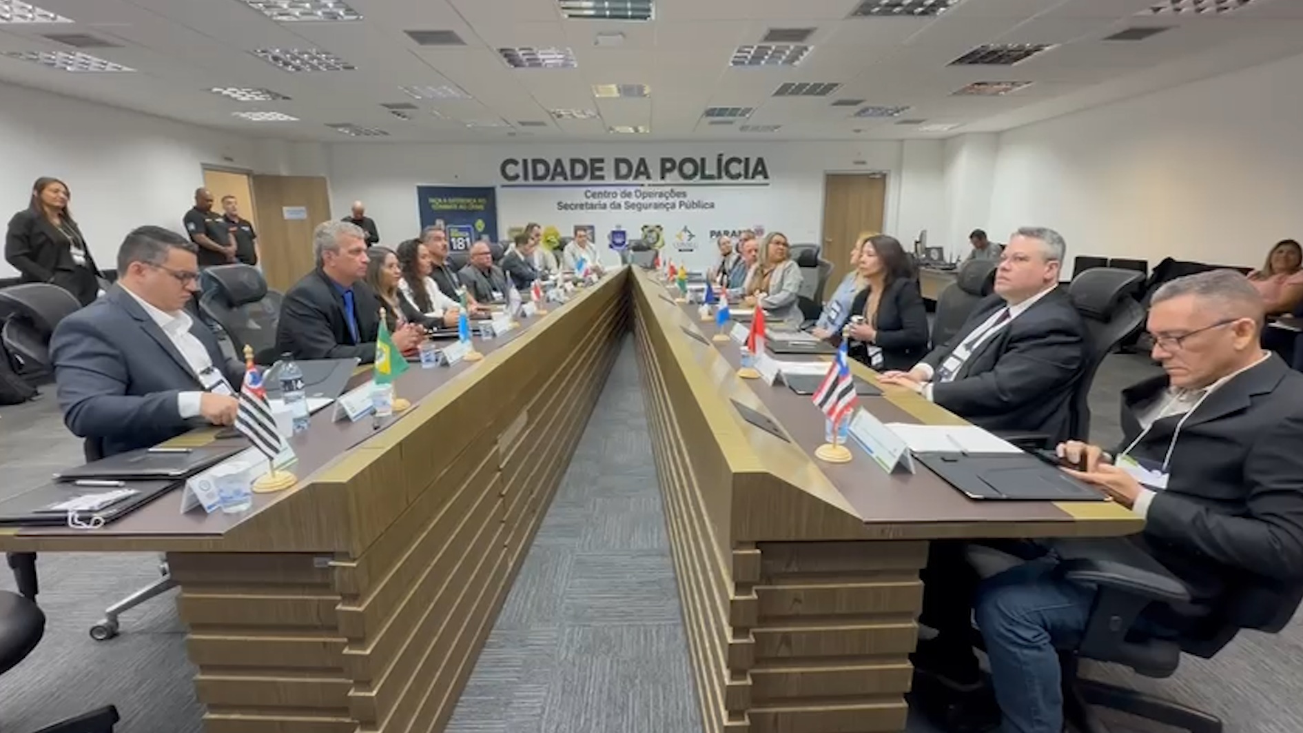 Paraná vira palco da união nacional dos Disque Denúncia contra o crime Paraná vira palco da união nacional dos Disque Denúncia contra o crime