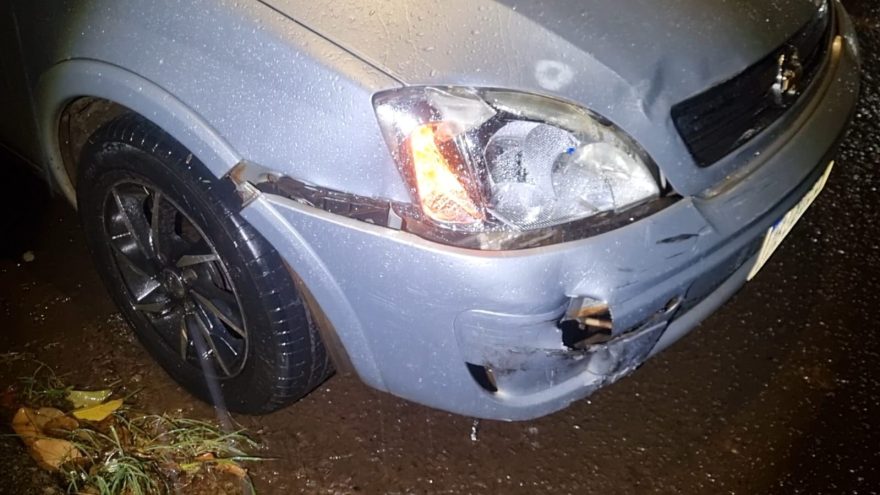 Corsa e Celta se envolvem em colisão no Bairro Santa Cruz