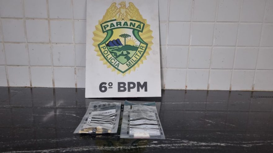 Homem é detido com cocaína e munições no Centro de Cascavel