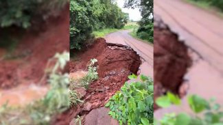 Trecho da Linha Scanagatta cede após fortes chuvas em São Salvador, distrito de Cascavel