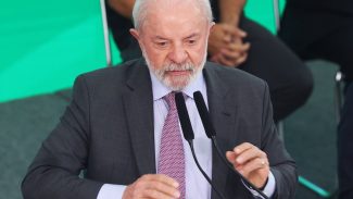 Lula reúne ministros no Alvorada e discute operação policial no Rio Lula reúne ministros no Alvorada e discute operação policial no Rio