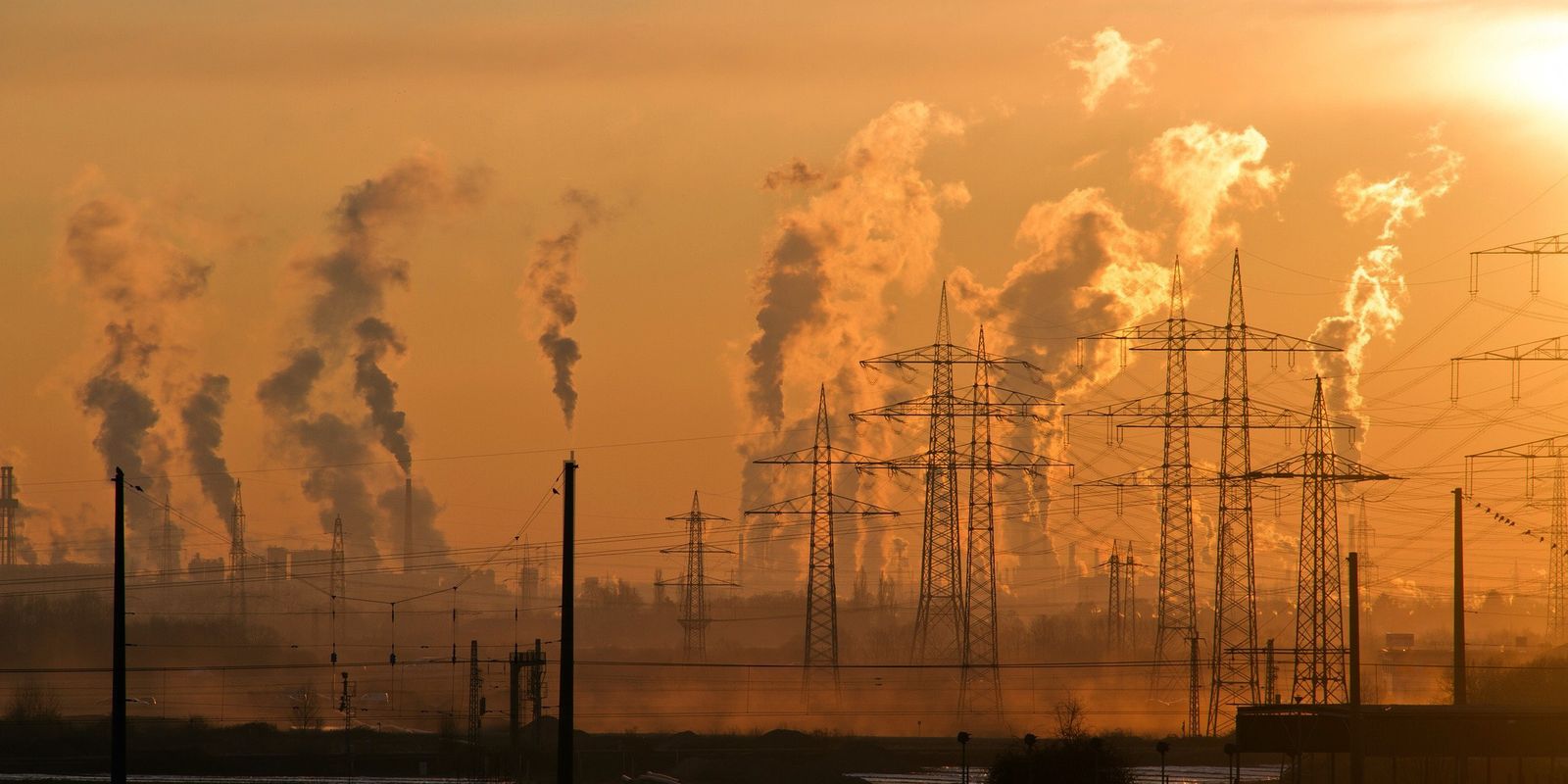 Mais ricos emitem, em média, 400 vezes mais CO₂ que mais pobres Mais ricos emitem, em média, 400 vezes mais CO₂ que mais pobres