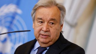 Chefe da ONU pede investigação sobre mortes em operação no Rio Chefe da ONU pede investigação sobre mortes em operação no Rio