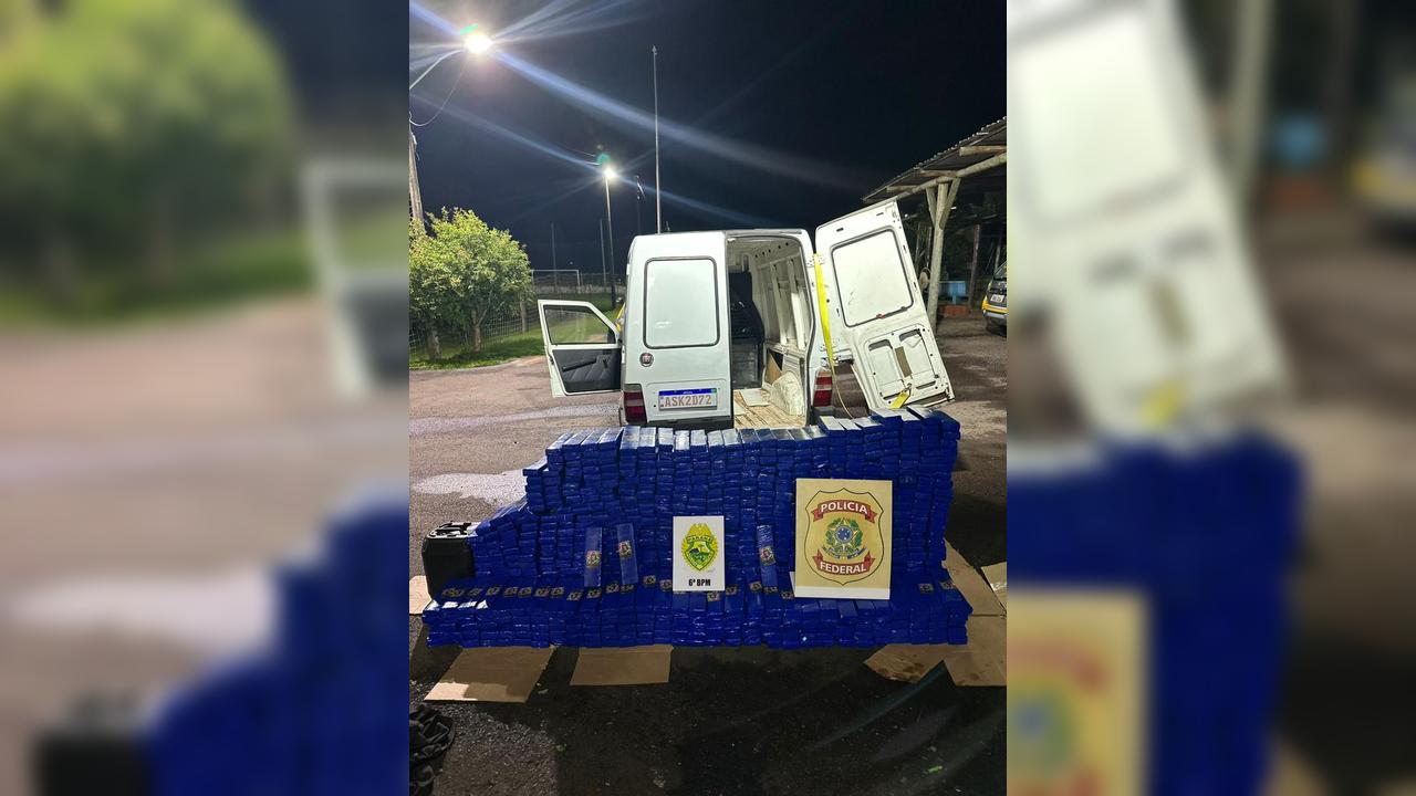 Polícia Militar apreende 770 tabletes de maconha na BR-277 em Matelândia Polícia Militar apreende 770 tabletes de maconha na BR-277 em Matelândia