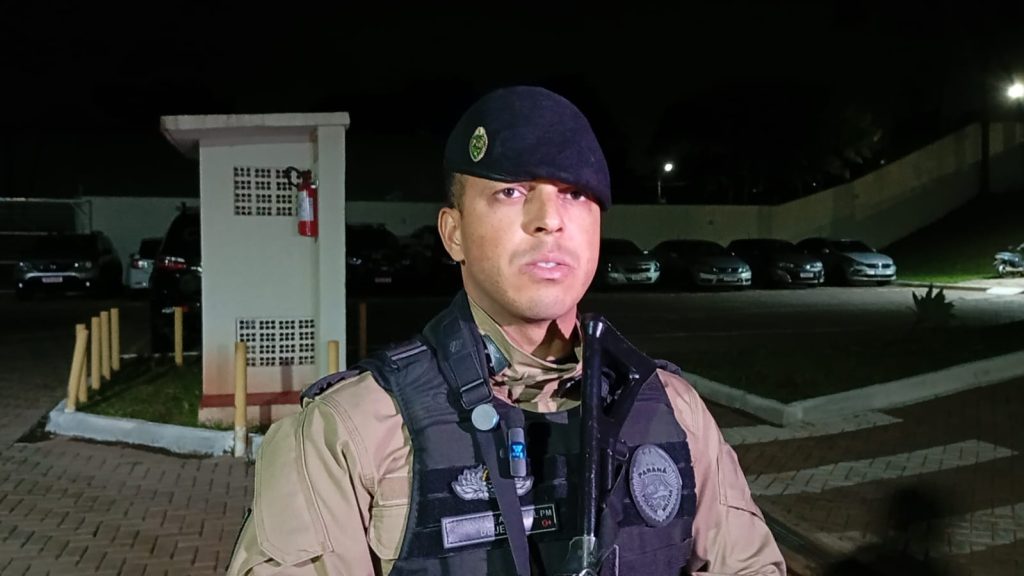 Dois flagrantes e mais de 600 kg de maconha: noite agitada na BR-277 no Oeste Dois flagrantes e mais de 600 kg de maconha: noite agitada na BR-277 no Oeste