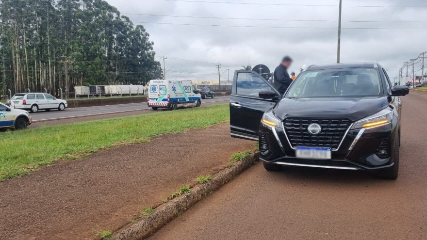 Trabalhador é socorrido após ser atropelado às margens da BR-277