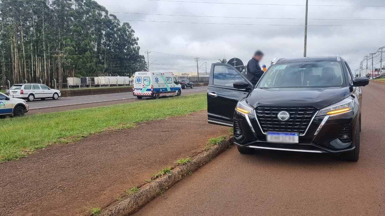 Trabalhador é socorrido após ser atropelado às margens da BR-277