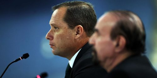 Moraes manda Cid tirar tornozeleira e cumprir pena em regime aberto Imagem referente a Moraes manda Cid tirar tornozeleira e cumprir pena em regime aberto