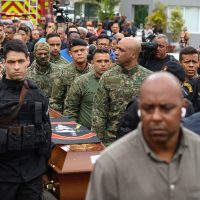 Sindicato lamenta morte de quatro policiais no Rio Imagem referente a Sindicato lamenta morte de quatro policiais no Rio