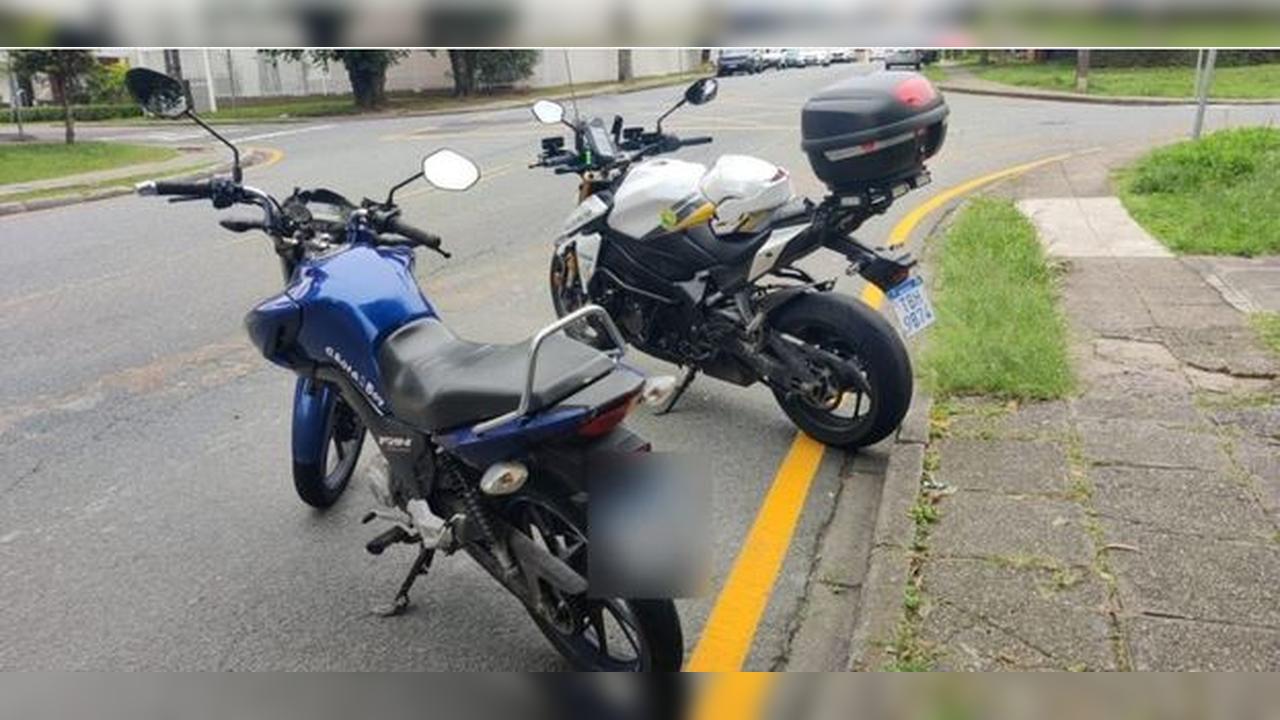 Moto é apreendida com mais de R$ 320 mil em débitos no Paraná Moto é apreendida com mais de R$ 320 mil em débitos no Paraná