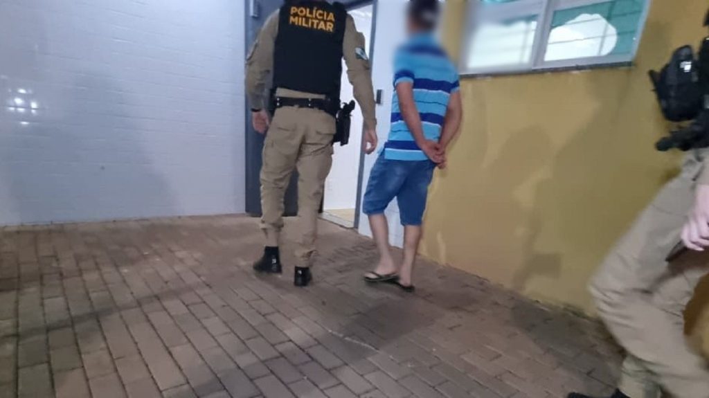 Grávida e casada há dois meses, relacionamento vira pesadelo após mulher ser ameaçada pelo marido em Cascavel Grávida e casada há dois meses, relacionamento vira pesadelo após mulher ser ameaçada pelo marido em Cascavel