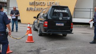 IML já liberou 89 corpos de mortos em megaoperação, diz governo do RJ IML já liberou 89 corpos de mortos em megaoperação, diz governo do RJ