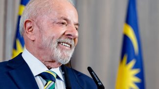 Lula sanciona lei que cria o Sistema Nacional de Educação Lula sanciona lei que cria o Sistema Nacional de Educação