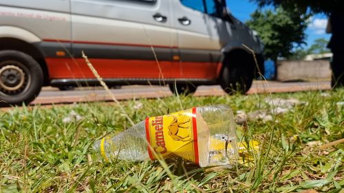 Um homem é largado embriagado por amigo no bairro São Cristóvão Imagem referente a Um homem é largado embriagado por amigo no bairro São Cristóvão