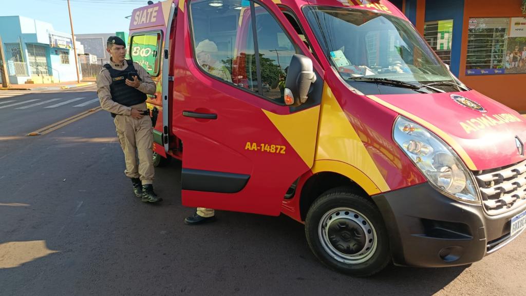 Motociclista de 22 anos atropela mulher com locomoção limitada em Toledo