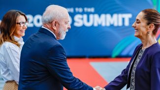 Presidenta do México pede a Lula apoio para produção de etanol Presidenta do México pede a Lula apoio para produção de etanol