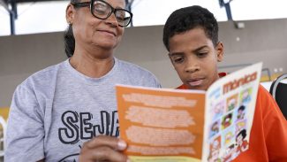 Convívio entre gerações é receita contra etarismo, aponta especialista