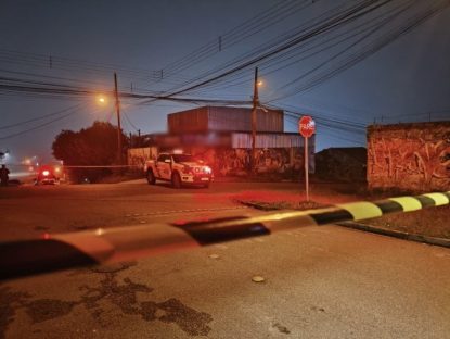 Homens articulam homicídio onde PMs de folga comemoravam aniversário e um deles morre em confronto