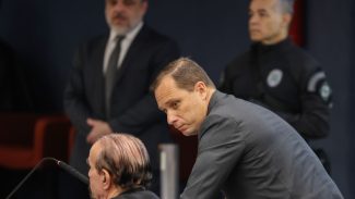 Mauro Cid passa por audiência no STF e retira tornozeleira eletrônica Mauro Cid passa por audiência no STF e retira tornozeleira eletrônica