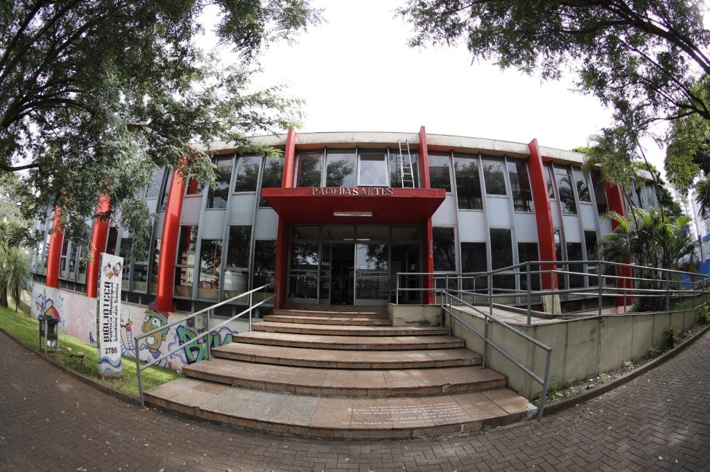 Biblioteca Pública de Cascavel altera horário de atendimento para esta terça-feira Biblioteca Pública de Cascavel altera horário de atendimento para esta terça-feira