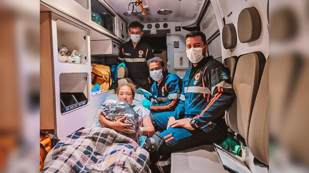 Equipe do SAMU realiza parto dentro de ambulância a caminho do HUOP