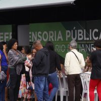 Imagem referente a Depoimentos à defensoria do RJ denunciam violações em megaoperação