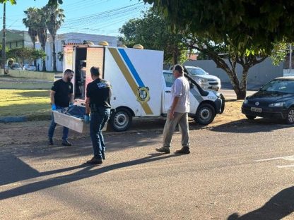 Jovem de 22 anos morre em casa após suposta mistura de remédio controlado e bebida Imagem referente a Jovem de 22 anos morre em casa após suposta mistura de remédio controlado e bebida