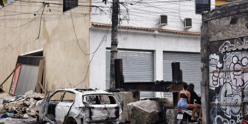 Imagem referente a Nenhuma mulher morreu durante operação no Rio, diz Polícia Civil