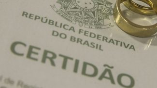Pela 1ª vez, uniões consensuais superam casamento civil e religioso
