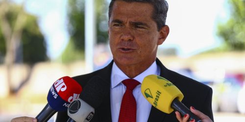 Moraes autoriza general preso por trama golpista a fazer o Enem Imagem referente a Moraes autoriza general preso por trama golpista a fazer o Enem