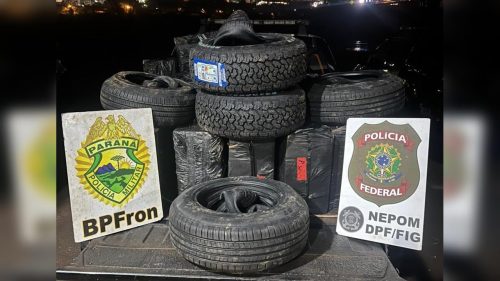 Operação conjunta apreende carga de contrabando de cigarros e pneus em Foz do Iguaçu Imagem referente a Operação conjunta apreende carga de contrabando de cigarros e pneus em Foz do Iguaçu