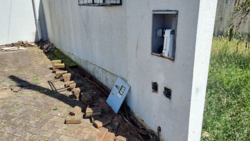 Pastora registra boletim de ocorrência após furto e vandalismo em igreja no Bairro Santa Felicidade